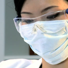 Минздрав Казахстана планирует купить 30 млн медицинских масок для населения
